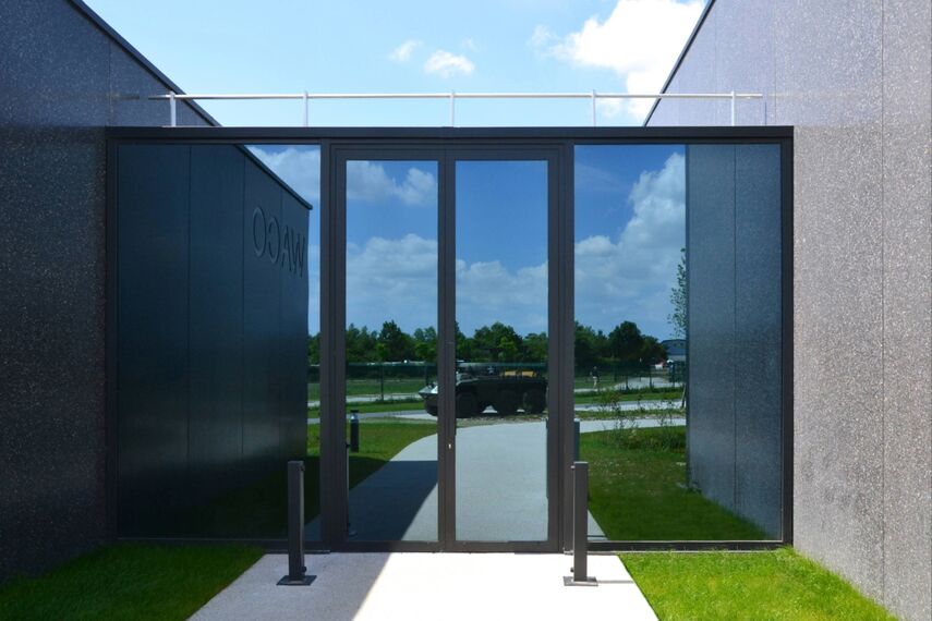 unico Türen and thermfix light Fassaden - Airborne Museum, Sainte-Mère-Église