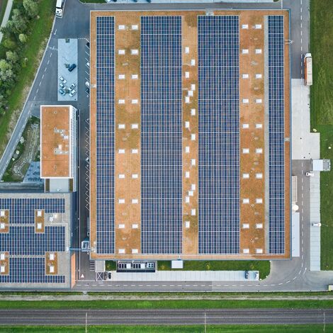 unico Fenêtres, fuego light Portes, thermfix vario Murs-rideaux, unico Portes, fuego light Coulissants, unico Coulissants and presto xs Portes - Forster Campus, Romanshorn located in Romanshorn, Suisse