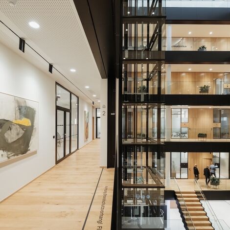 unico Türen, fuego light Türen, unico Standard Türen, fuego light Brandschutz 30 Türen, fuego light Brandschutz 90 Türen and fuego light Brandschutz 60 Türen - Sanierung der Kärntner Sparkasse in Klagenfurt located inÖsterreich